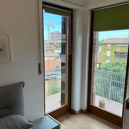 Apartment Renzo E Lucia